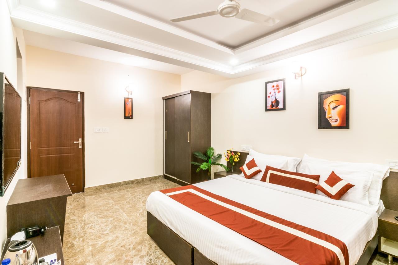 Octave Studio Hotel Bangalore Exterior photo